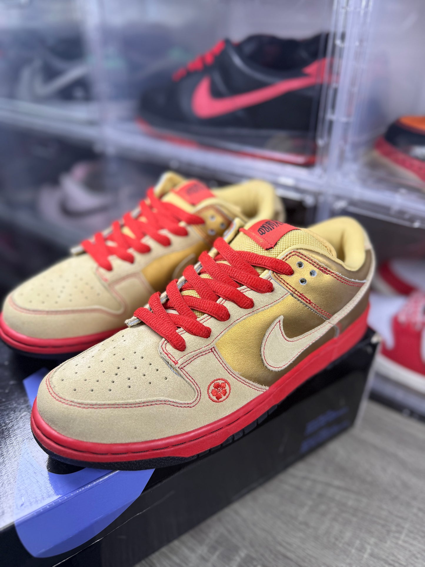 Nike dunk sb money cat sz 9