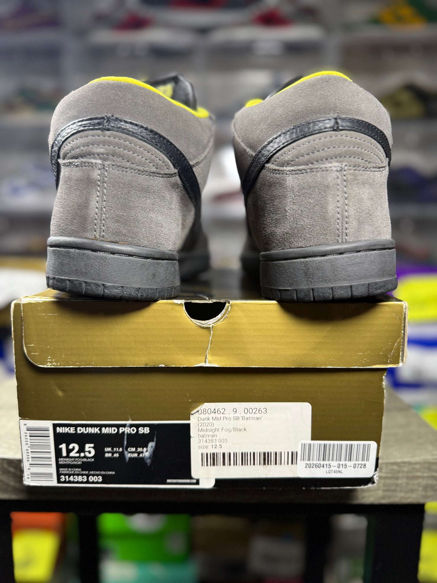 Nike dunk sb mid Batman sz 12.5