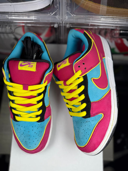 Nike dunk sb low ma pac man sz 8.5