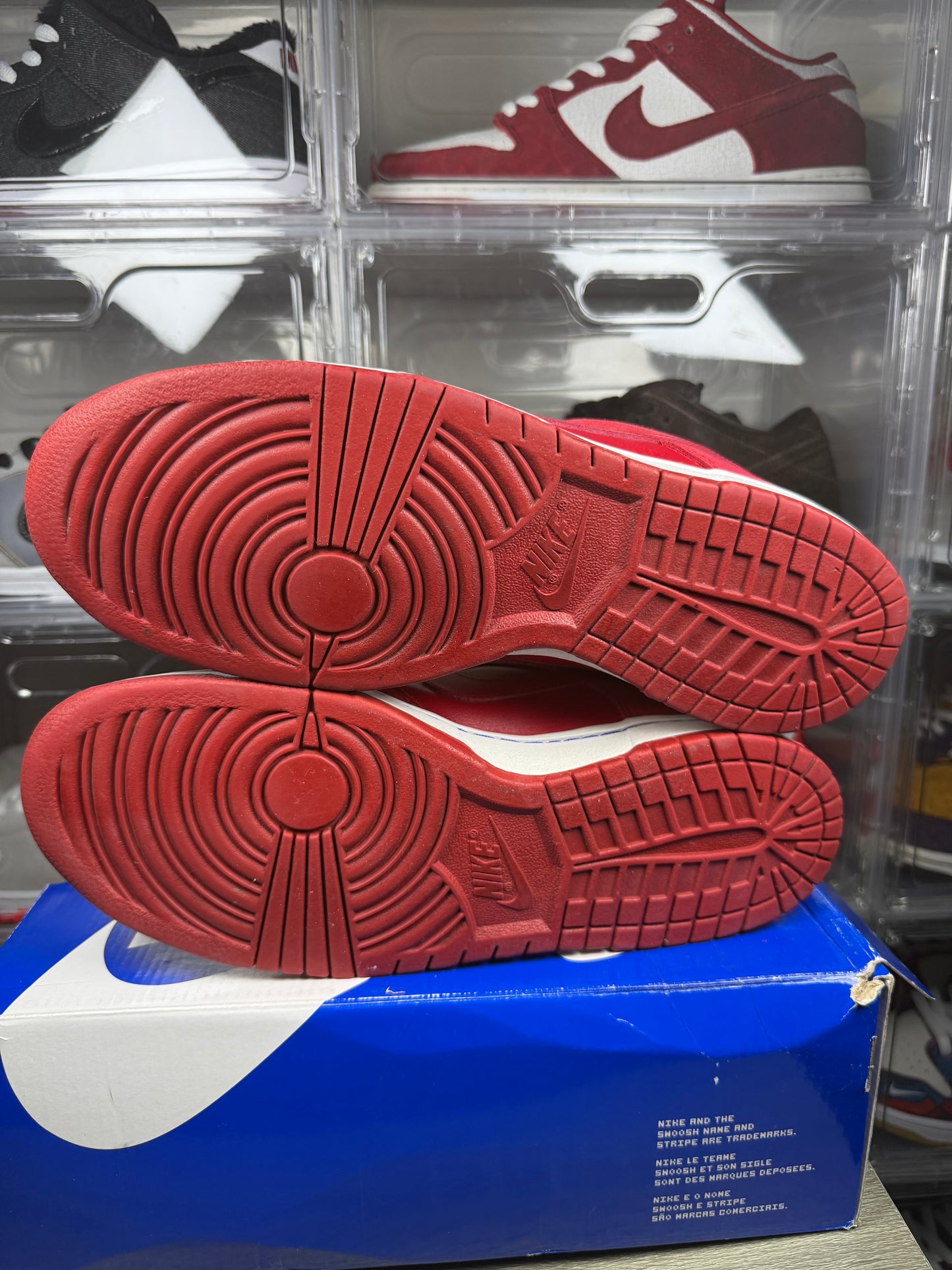 Nike dunk sb low Superman sz 12