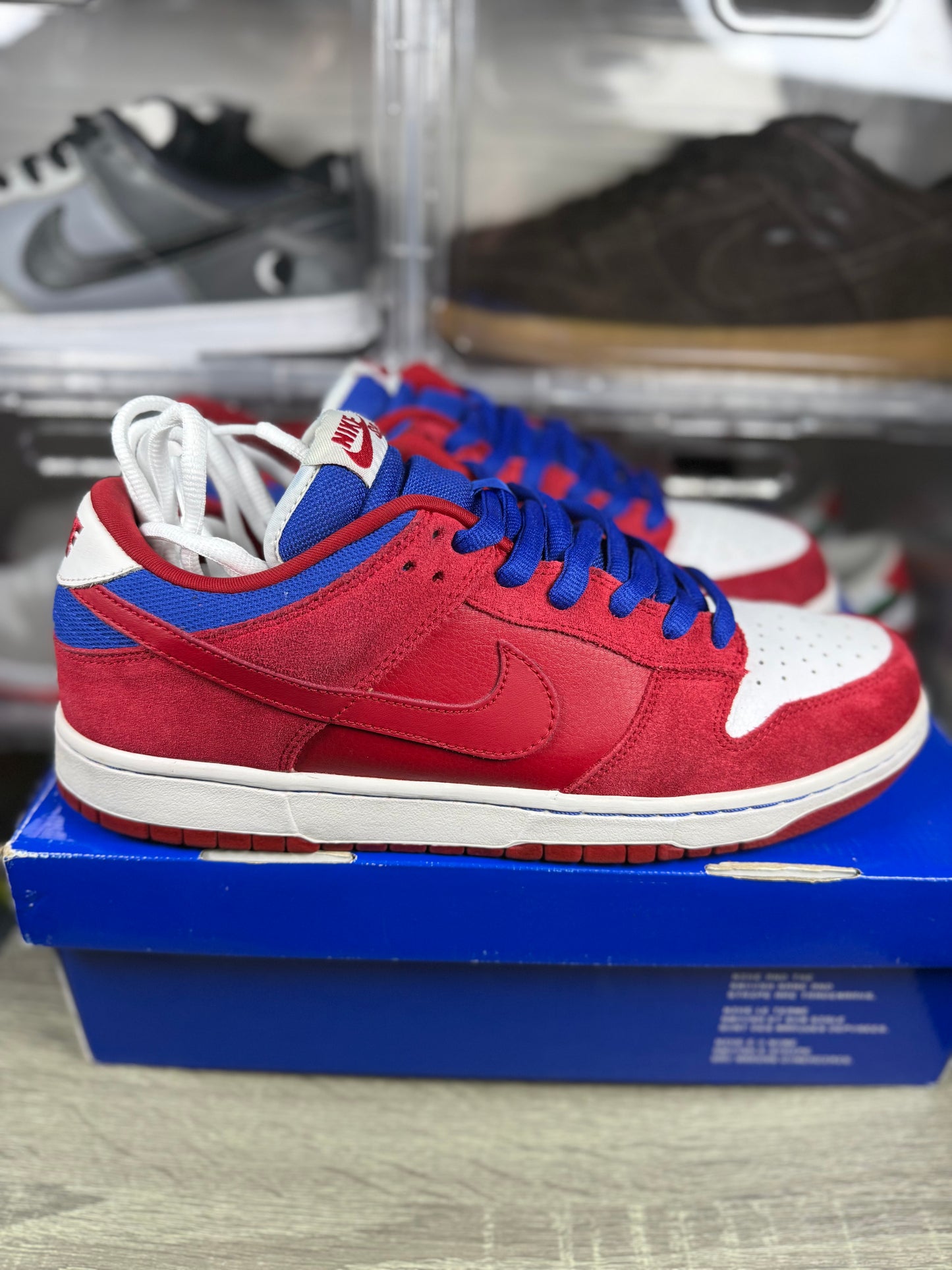 Nike dunk sb low Superman sz 12