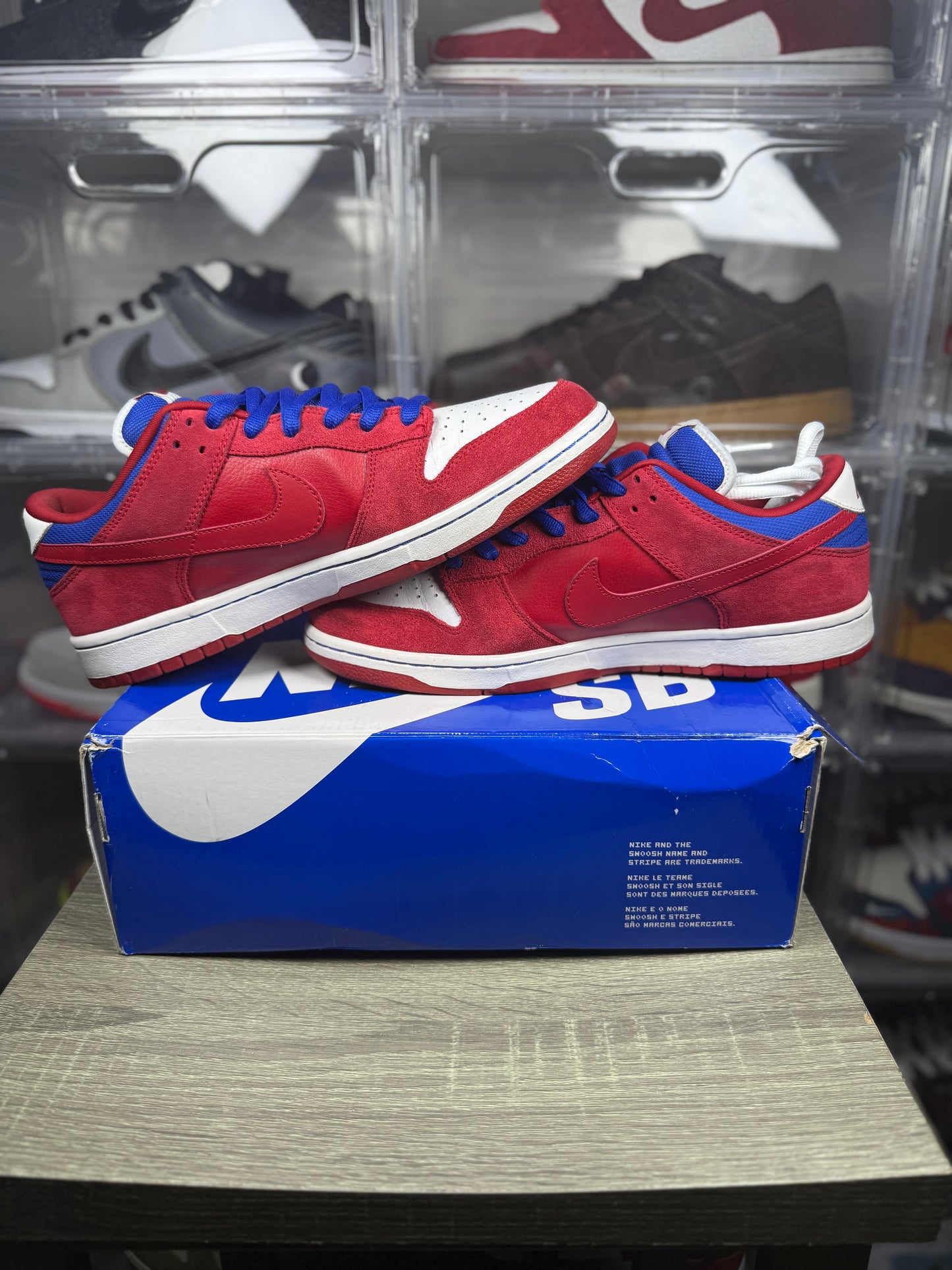 Nike dunk sb low Superman sz 12
