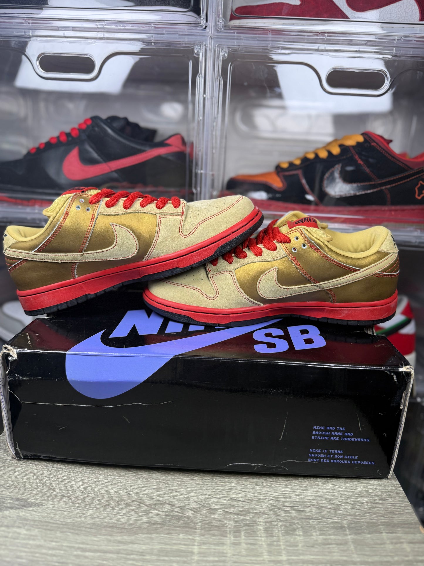 Nike dunk sb money cat sz 9