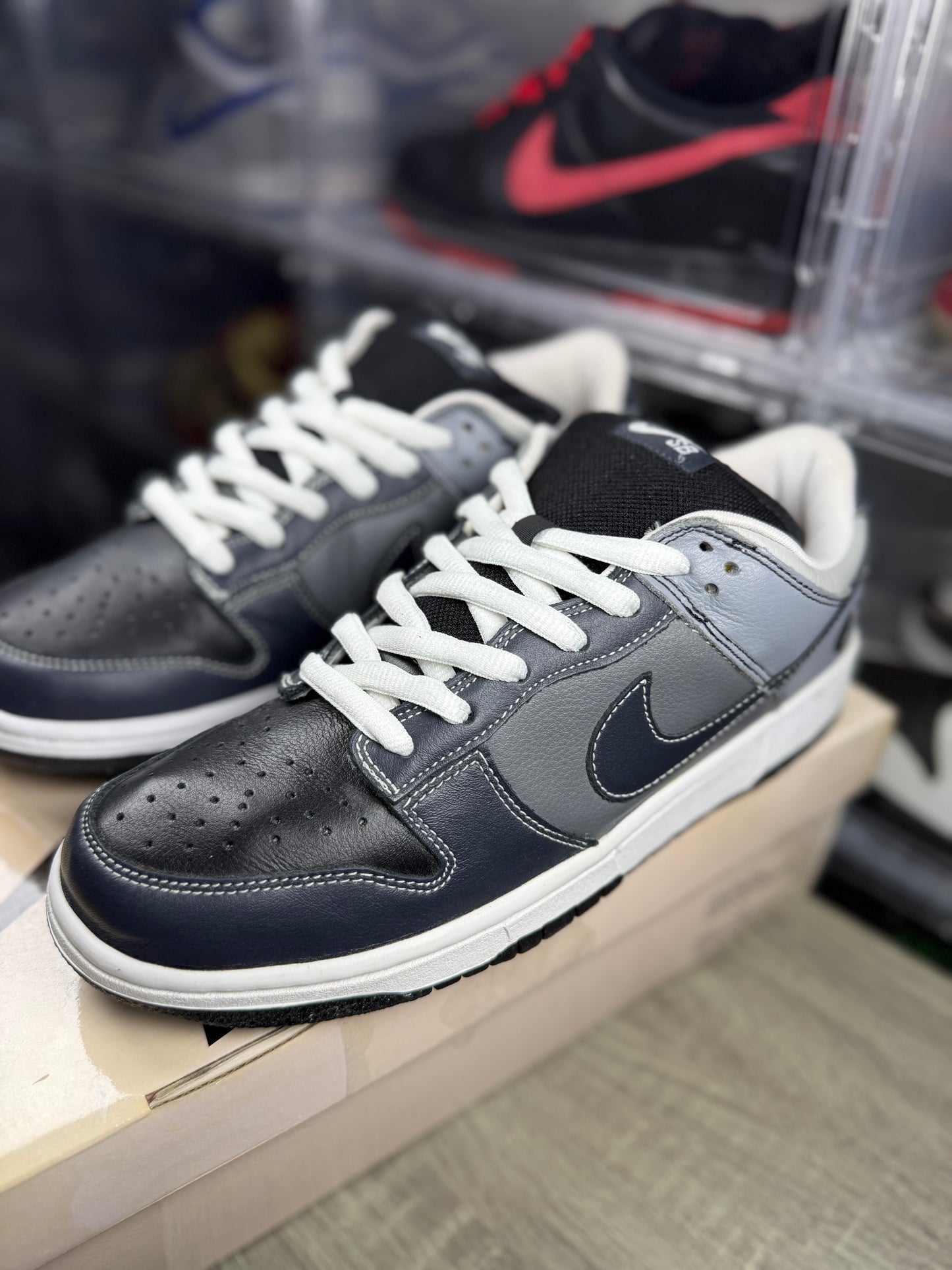 Nike dunk sb low lunar eclipse east sz 10