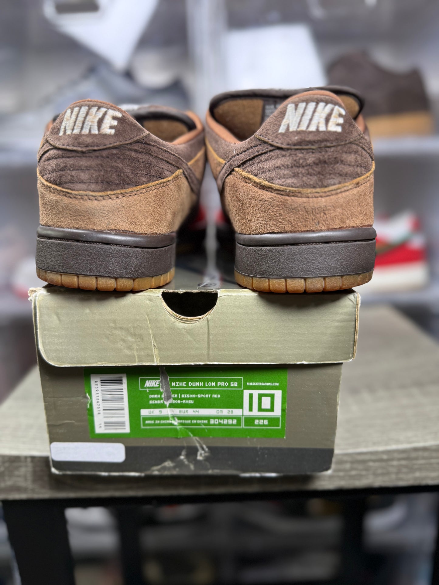 Nike dunk sb low bison sz 10