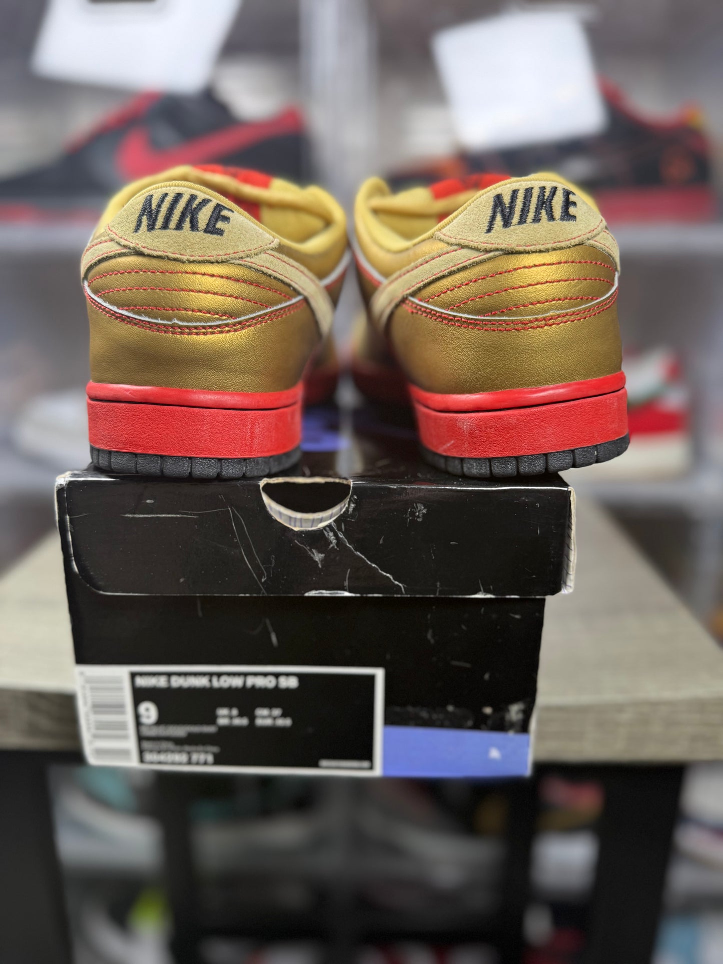 Nike dunk sb money cat sz 9