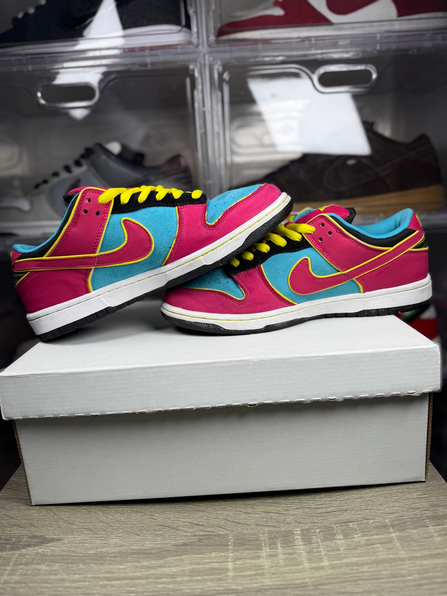 Nike dunk sb low ma pac man sz 8.5