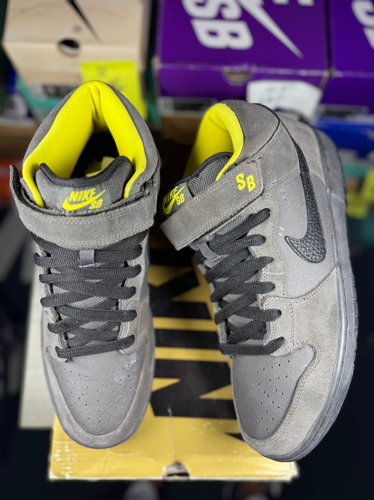 Nike dunk sb mid Batman sz 12.5