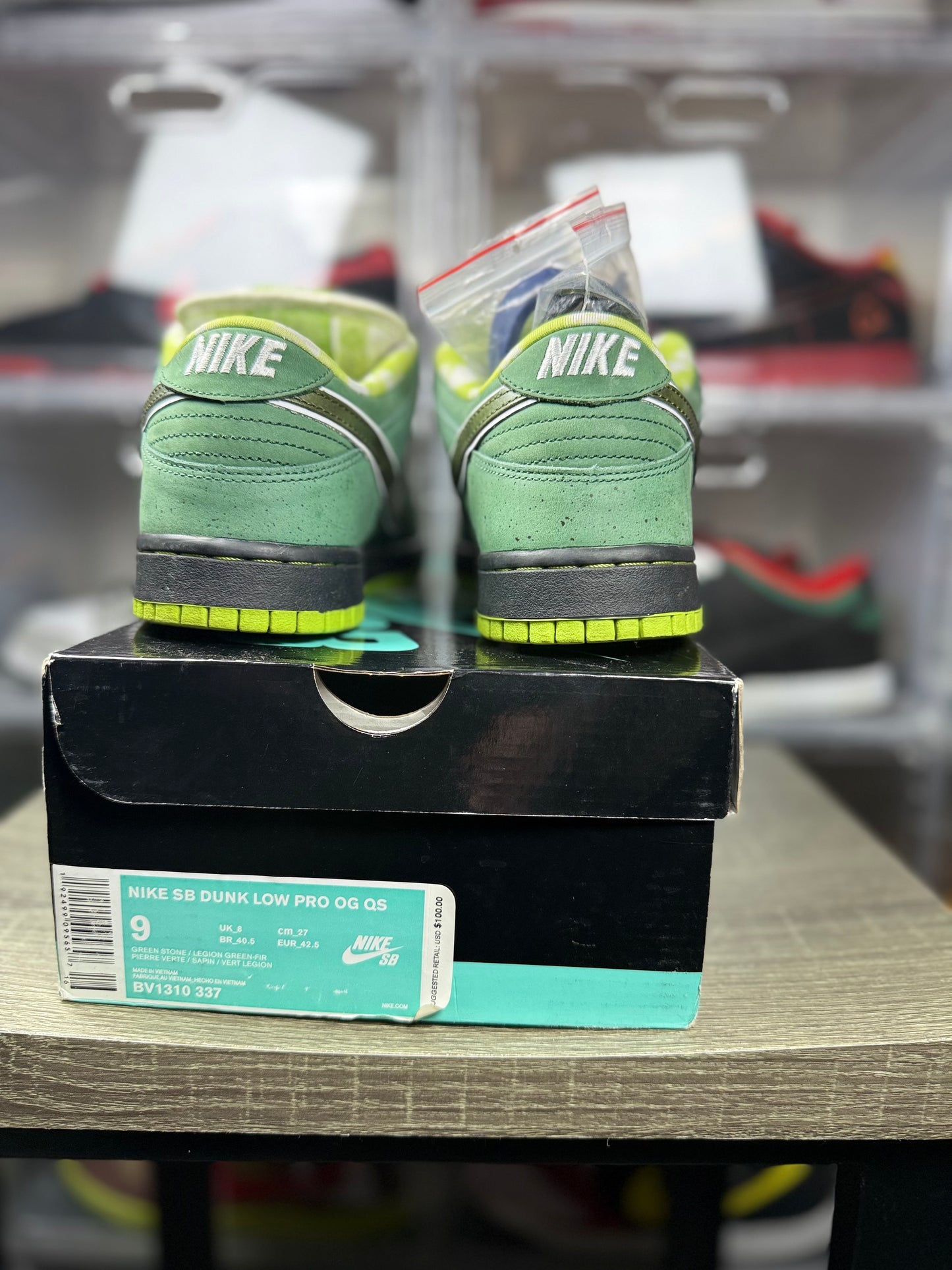 Nike dunk sb green lobster sz 9