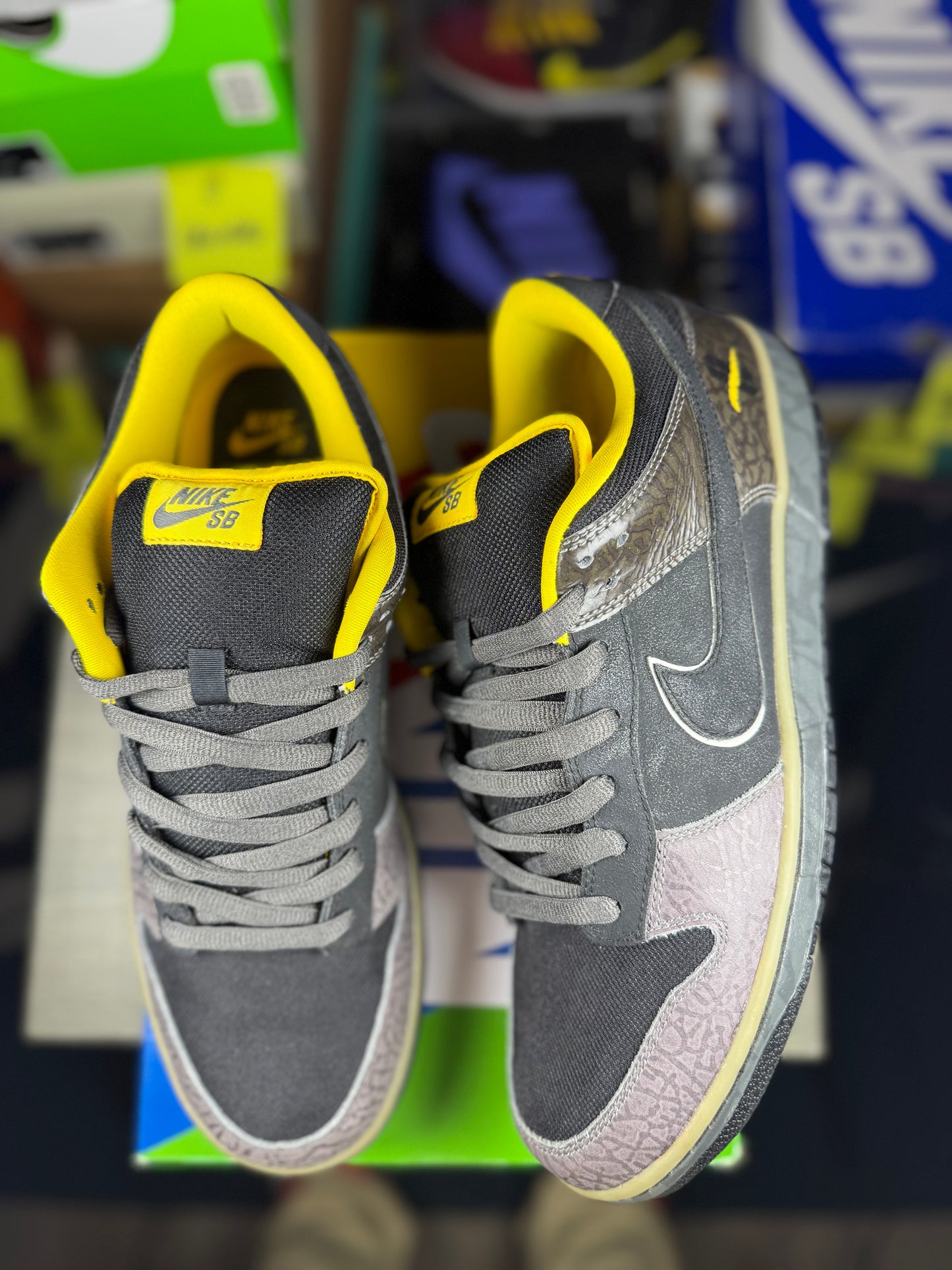 Nike dunk sb yellow curb sz 12