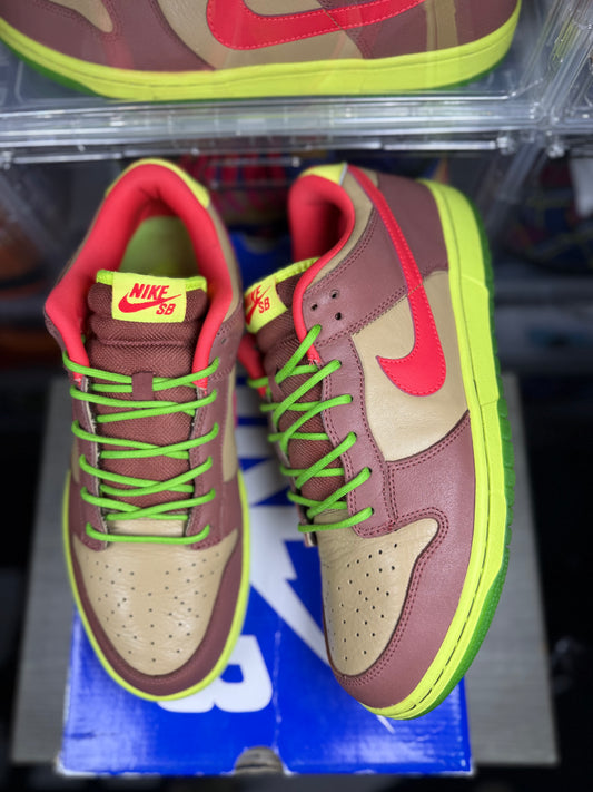 Size 10.5 - Nike Dunk Low Pro SB Toxic Sea Robin