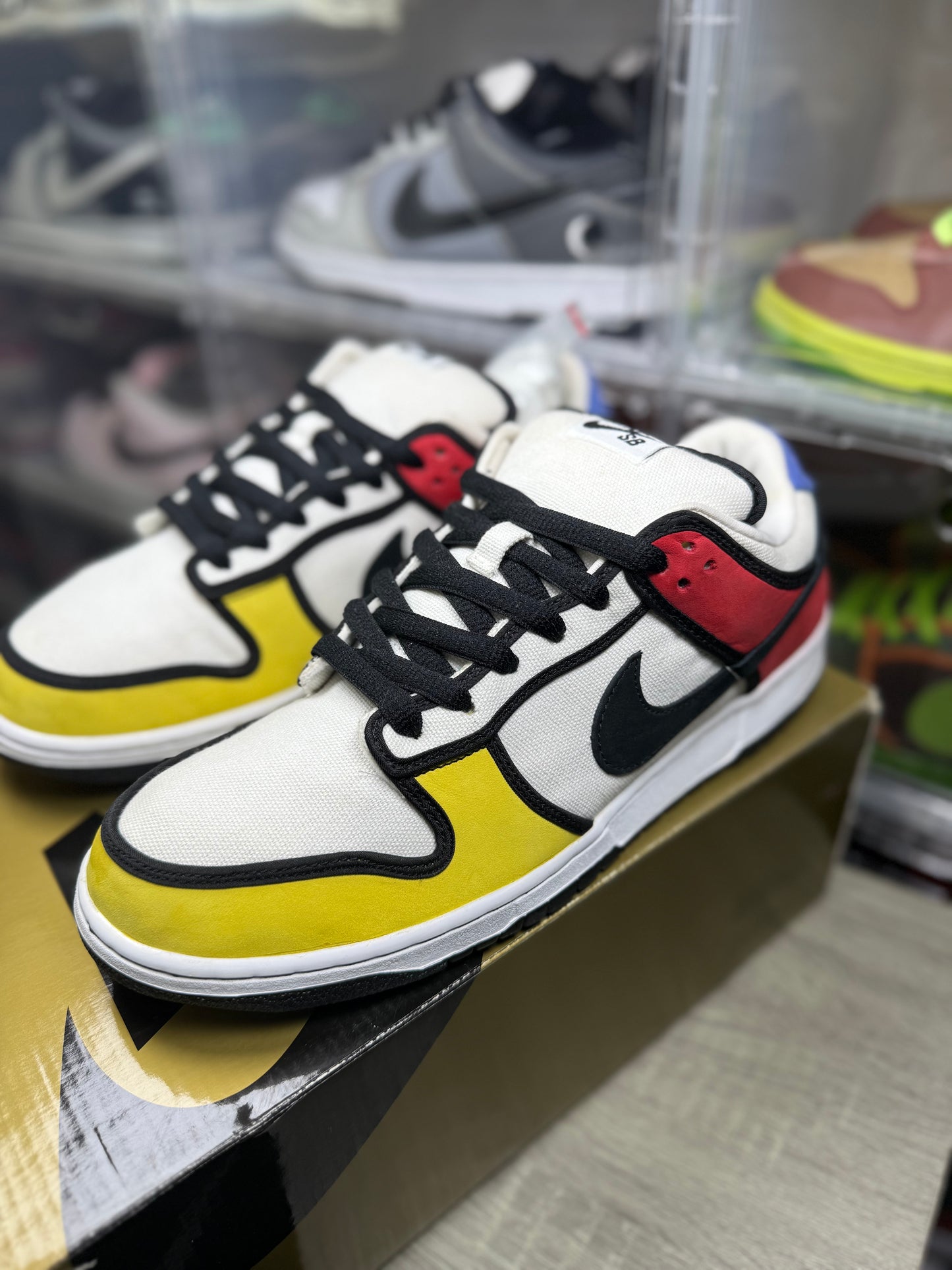 Size 12 - Nike Dunk Low Pro SB Piet Mondrian