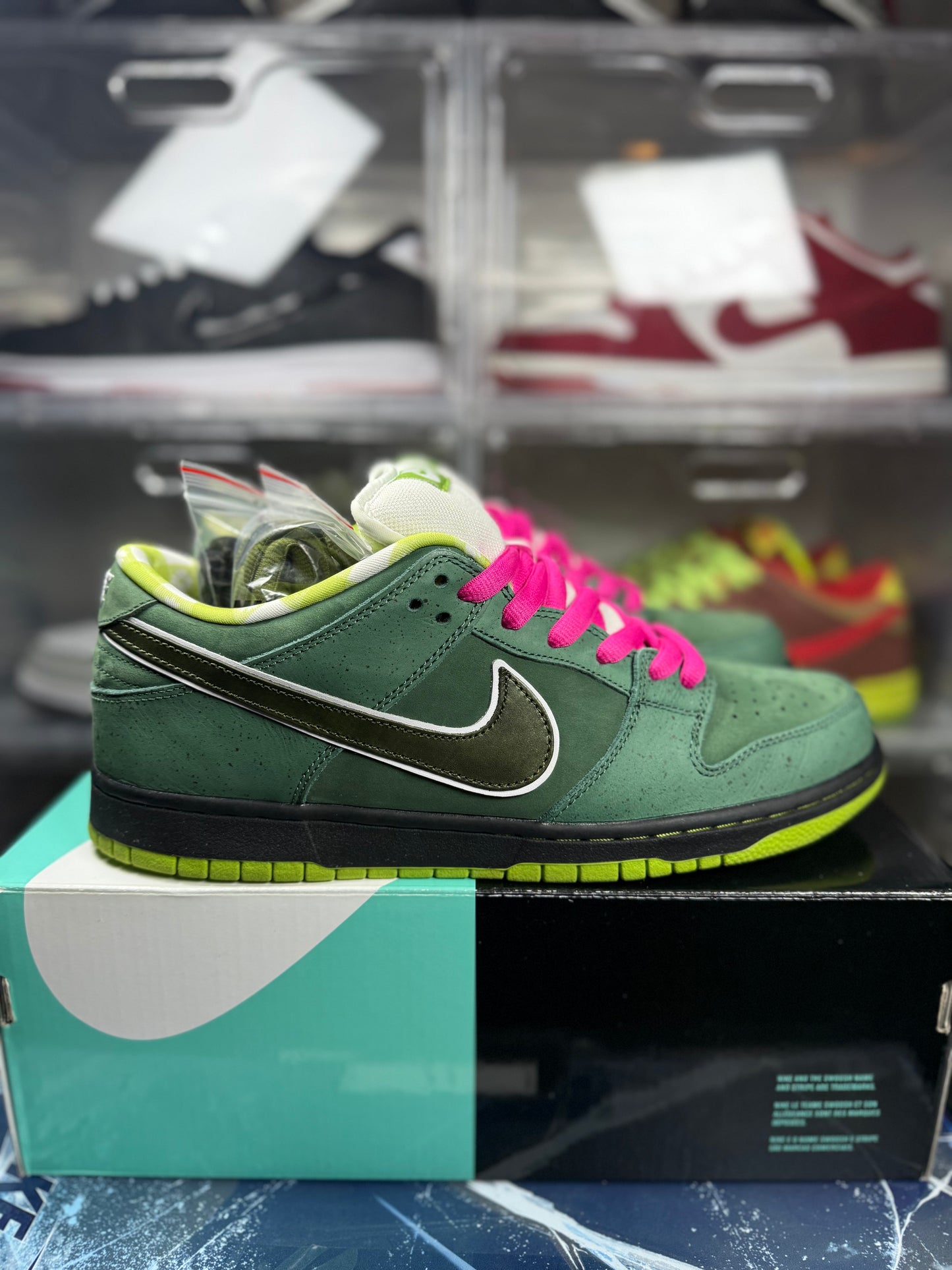Size 11 - Nike Dunk Low SB Concepts Green Lobster Special Box